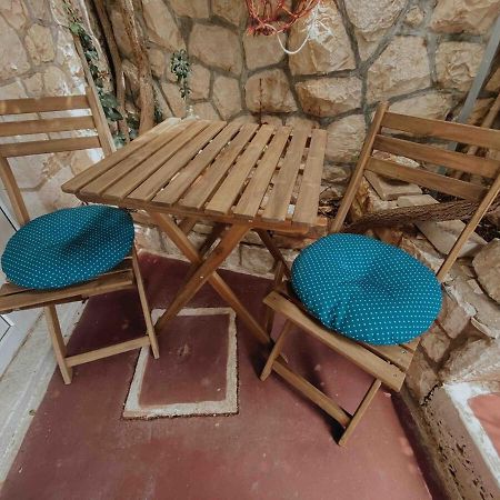 Hvar Home Apartments ฮวาร์ ภายนอก รูปภาพ
