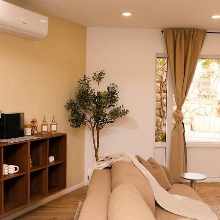 Hvar Home Apartments ฮวาร์ ภายนอก รูปภาพ